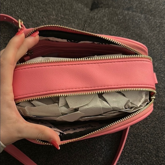 Juicy Couture Taking the always Camera Crossbody Bag Pink Lemonade - Picture 12 of 16
